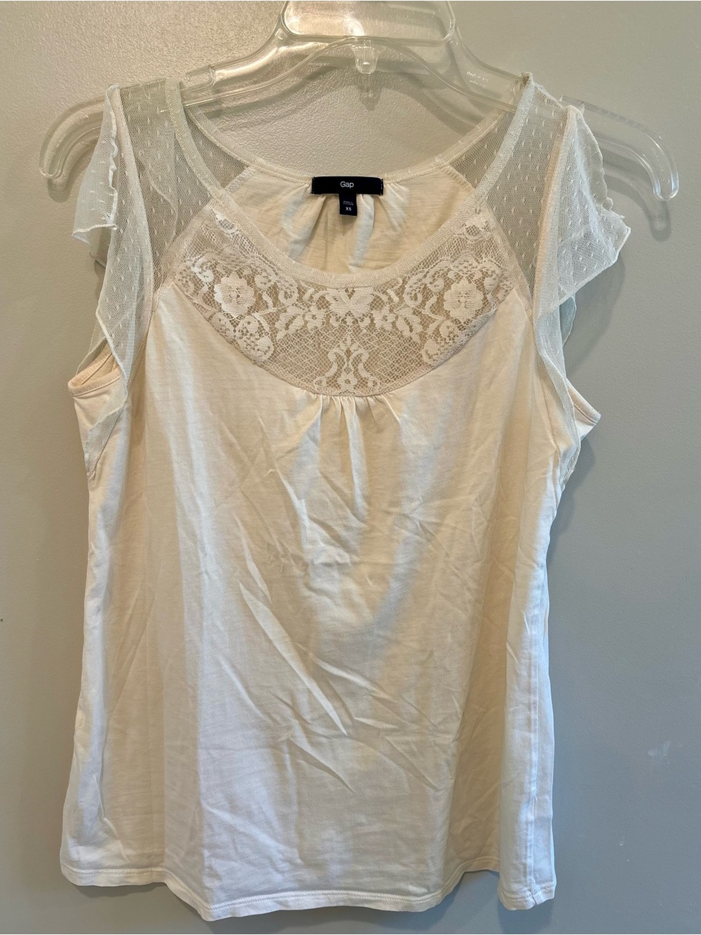 GAP Cream Lace Yoke Cap Sleeve Top - Size XS